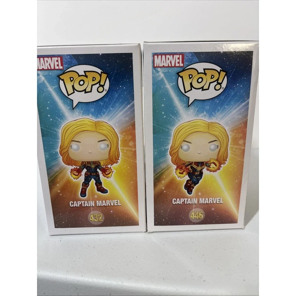 Funko Pop! Pair Captain Marvel #432 & #446 Exclusive Collector Corps